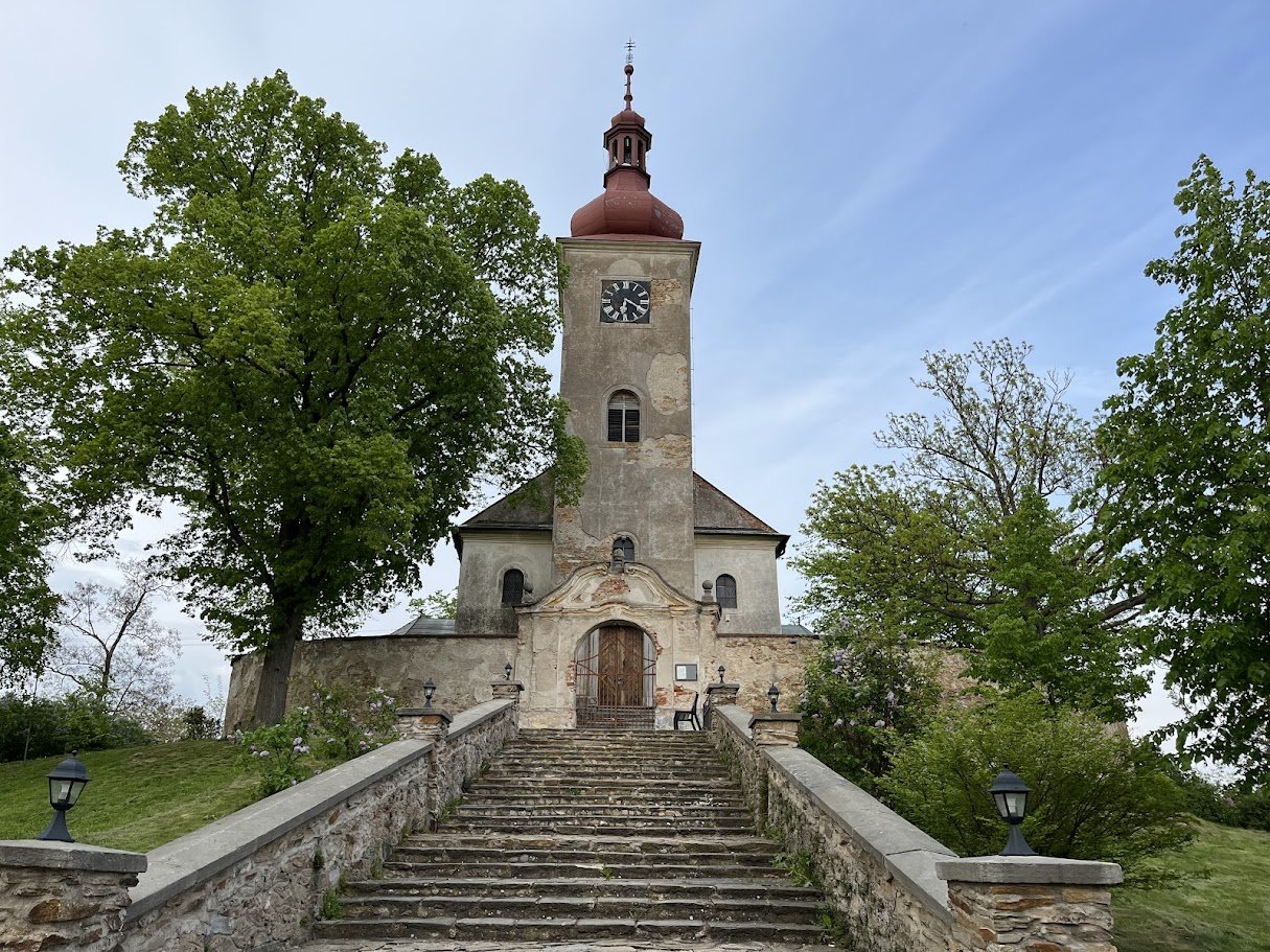 Logo  filiální kostel (bývalý farní) sv. Markéty, panny a mučednice